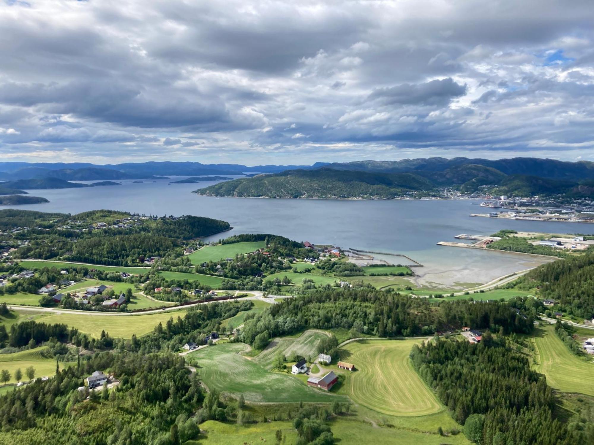 Stille Og Landlig, Men Sentrumsnaer Leilighet Apartman Namsos Kültér fotó
